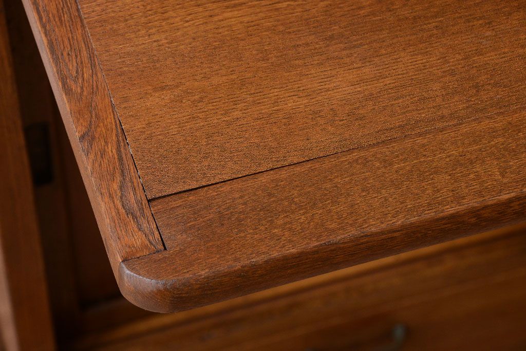 アンティーク家具　和製アンティーク　ダイヤガラス入り!作業台付き上品な古いカップボード(食器棚)