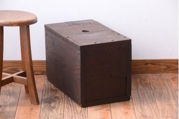アンティーク雑貨　古民具・骨董　総栗! シンプルなアンティーク銭箱