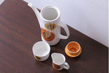 イギリスビンテージ　J&G　MEAKIN(ミーキン)　Palma(パルマ)シリーズ　ポット・シュガー・クリーマー3点セット(洋食器)