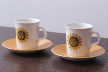 アンティーク雑貨　イギリスビンテージ　J&G　MEAKIN(ミーキン)　Palma(パルマ)シリーズ カップ&ソーサー2客セット(洋食器)