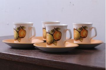 イギリスビンテージ　J&G　MEAKIN(ミーキン)　Eden(エデン)シリーズ　カップ&ソーサー4客セット(洋食器)