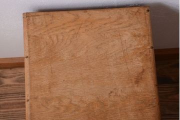 レトロ家具　昭和レトロ　ネームプレート取っ手付き!ナラ材の8杯小引き出し(2)