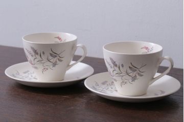 アンティーク雑貨　イギリスビンテージ　J&G　MEAKIN(ミーキン)　ROMANY(ロマニー)シリーズ カップ&ソーサー2客セット(洋食器)(1)