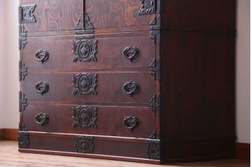 中古 伝統民芸家具 岩谷堂　衣装箪笥(定価約80万円)