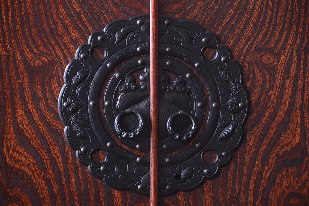 中古 伝統民芸家具 岩谷堂　衣装箪笥(定価約80万円)