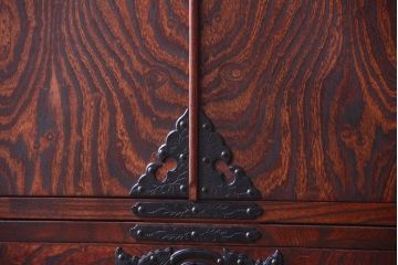 中古 伝統民芸家具 岩谷堂　衣装箪笥(定価約80万円)