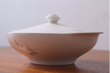 アンティーク雑貨　イギリスビンテージ　J&G　MEAKIN(ミーキン)　ROMANY(ロマニー)シリーズ　キャセロール(1)(洋食器)