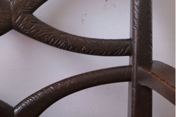 アンティーク家具　ぺザントアート　モダンなアンティークチェア(1)