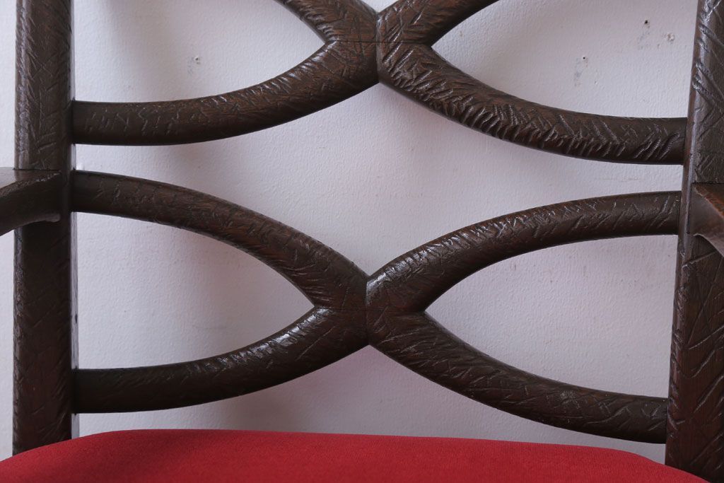 アンティーク家具　ぺザントアート　モダンなアンティークチェア(1)