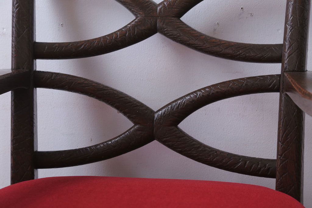 アンティーク家具　ぺザントアート　モダンなアンティークチェア(3)