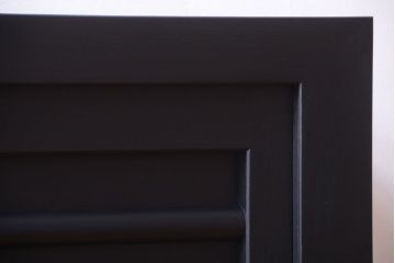 アンティーク家具　アンティーク　四尺　和モダン　艶消しブラック塗装!横桟引き戸の水屋箪笥ローボード(テレビボード)