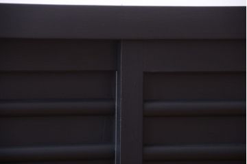 アンティーク家具　アンティーク　四尺　和モダン　艶消しブラック塗装!横桟引き戸の水屋箪笥ローボード(テレビボード)