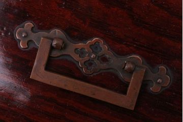 アンティーク家具　古民具・骨董　総欅材!漆塗りと銅金具が美しい高級アンティーク野弁当箱(遊山箱)