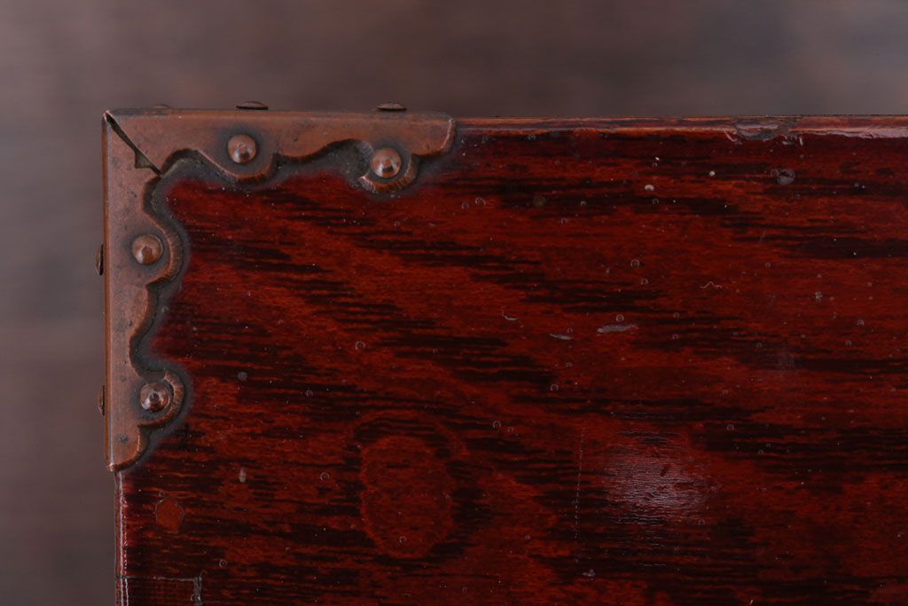 アンティーク家具　古民具・骨董　総欅材!漆塗りと銅金具が美しい高級アンティーク野弁当箱(遊山箱)