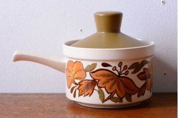 イギリスビンテージ　Palissy(パリシー)　kismet(キスメット)シリーズ　キャセロール2つセット(2)(洋食器)