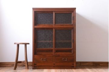 アンティーク家具　和製アンティーク　ダイヤガラス!埋木入りの上品な古い収納戸棚