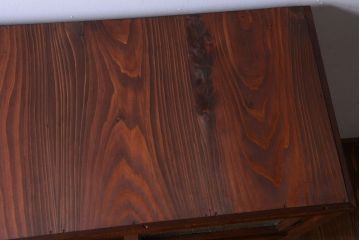 アンティーク家具　和製アンティーク　ダイヤガラス!埋木入りの上品な古い収納戸棚