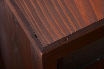 アンティーク家具　和製アンティーク　ダイヤガラス!埋木入りの上品な古い収納戸棚