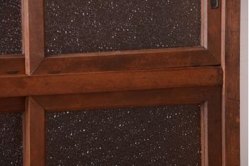 アンティーク家具　和製アンティーク　ダイヤガラス!埋木入りの上品な古い収納戸棚