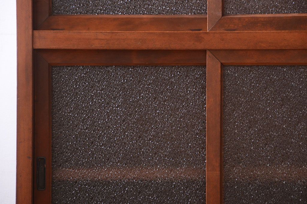 アンティーク家具　和製アンティーク　ダイヤガラス!埋木入りの上品な古い収納戸棚