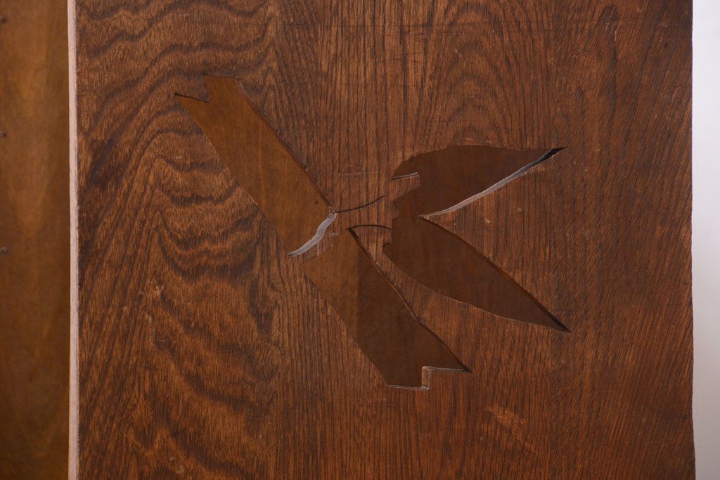 レトロ家具　昭和レトロ　透かし彫り!ネームプレート付きの本立て付き小引き出し