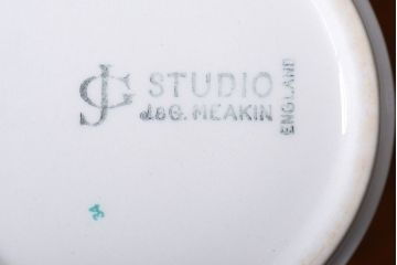 イギリスビンテージ　J&G　MEAKIN(ミーキン) POPPY(ポピー)シリーズ シュガー・大小ジャグ3点セット(洋食器)