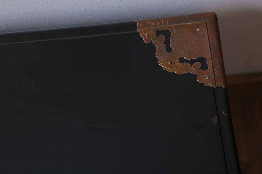 アンティーク雑貨　古民具・骨董　高級品!銅金具が上品なアンティーク挟み箱(時代箱・収納箱)