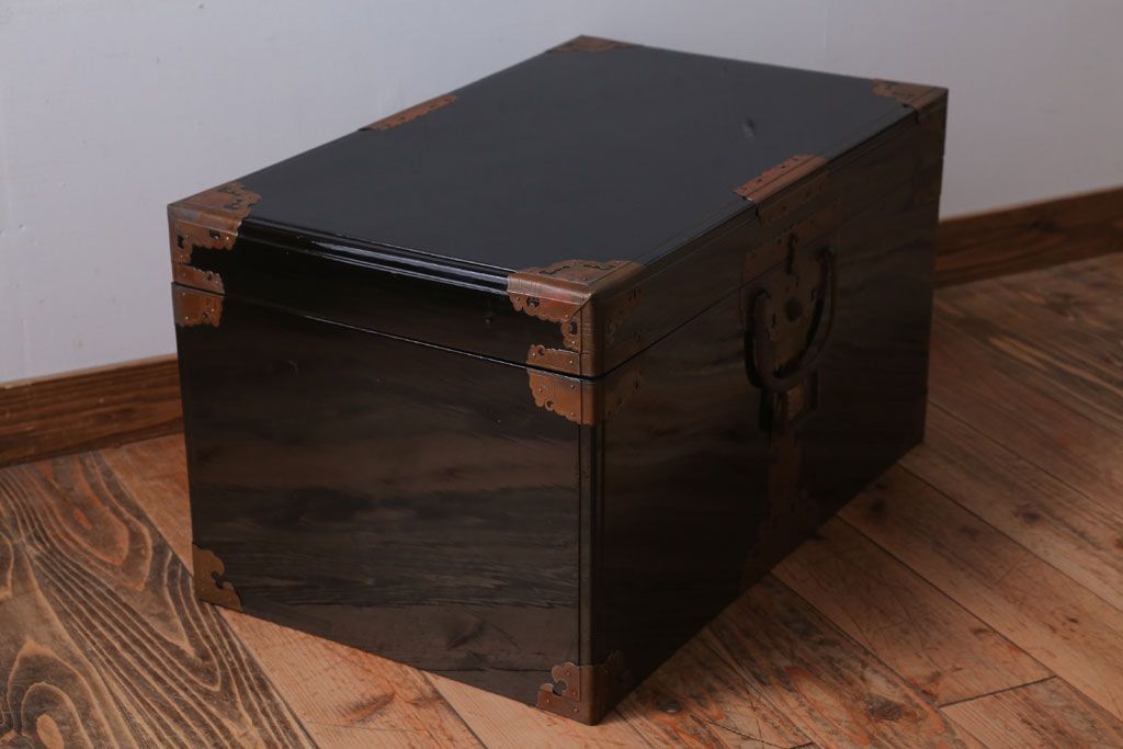 アンティーク雑貨　古民具・骨董　高級品!銅金具が上品なアンティーク挟み箱(時代箱・収納箱)