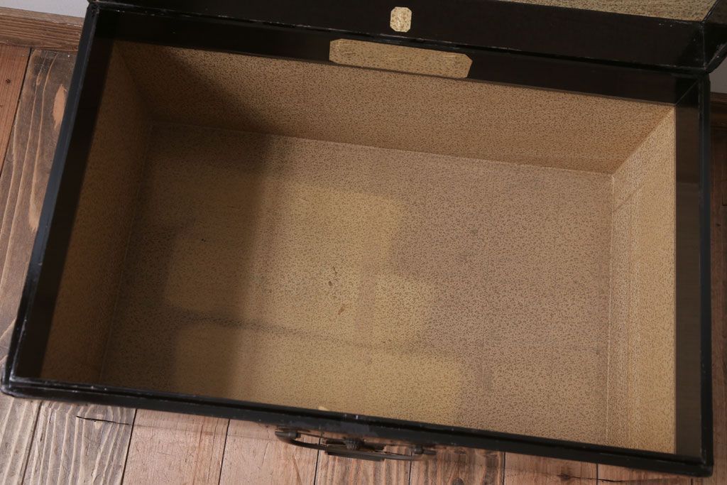 アンティーク雑貨　古民具・骨董　高級品!銅金具が上品なアンティーク挟み箱(時代箱・収納箱)