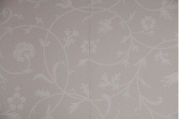 アンティーク家具　アンティークペイント　内部壁紙仕上げ!おしゃれなカップボード(食器棚)