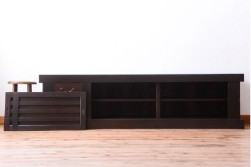 アンティーク家具　古民具・骨董　明治〜大正　横桟引き戸のアンティーク水屋箪笥ローボード(テレビ台、キャビネット、収納棚)