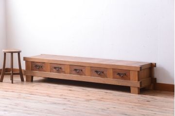 アンティーク家具　古民具・骨董　明治〜大正　木味のアンティーク脚付き水屋箪笥ローボード(テレビ台、キャビネット、収納棚)