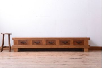 アンティーク家具　古民具・骨董　明治〜大正　木味のアンティーク脚付き水屋箪笥ローボード(テレビ台、キャビネット、収納棚)