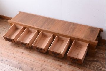 アンティーク家具　古民具・骨董　明治〜大正　木味のアンティーク脚付き水屋箪笥ローボード(テレビ台、キャビネット、収納棚)