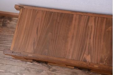 アンティーク家具　古民具・骨董　明治〜大正　木味のアンティーク脚付き水屋箪笥ローボード(テレビ台、キャビネット、収納棚)