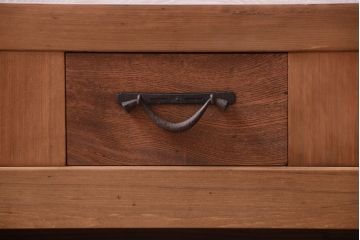 アンティーク家具　古民具・骨董　明治〜大正　木味のアンティーク脚付き水屋箪笥ローボード(テレビ台、キャビネット、収納棚)