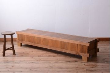 アンティーク家具　古民具・骨董　明治〜大正　木味のアンティーク脚付き水屋箪笥ローボード(テレビ台、キャビネット、収納棚)