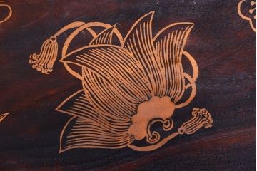 中古　民芸家具　宝尽くし・松竹梅の図　小箪笥(引き出し)