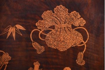 中古　民芸家具　宝尽くし・松竹梅の図　小箪笥(引き出し)