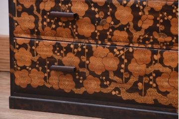中古　民芸家具　梅の図　小箪笥(引き出し)