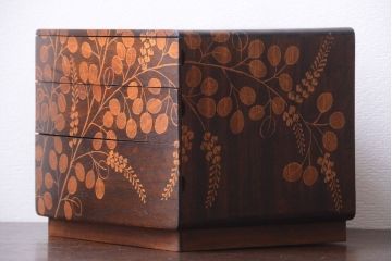 中古　民芸家具　萩の図　引き出し