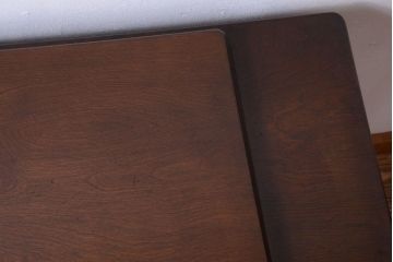 ヴィンテージ家具　ビンテージ　古いSINGER(シンガー)ミシンテーブル(シンガーミシン)