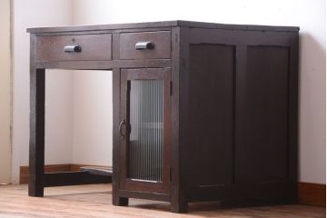 レトロ家具　和製アンティーク　モールガラス入り!古いナラ材のレトロな片袖机(勉強机・デスク)