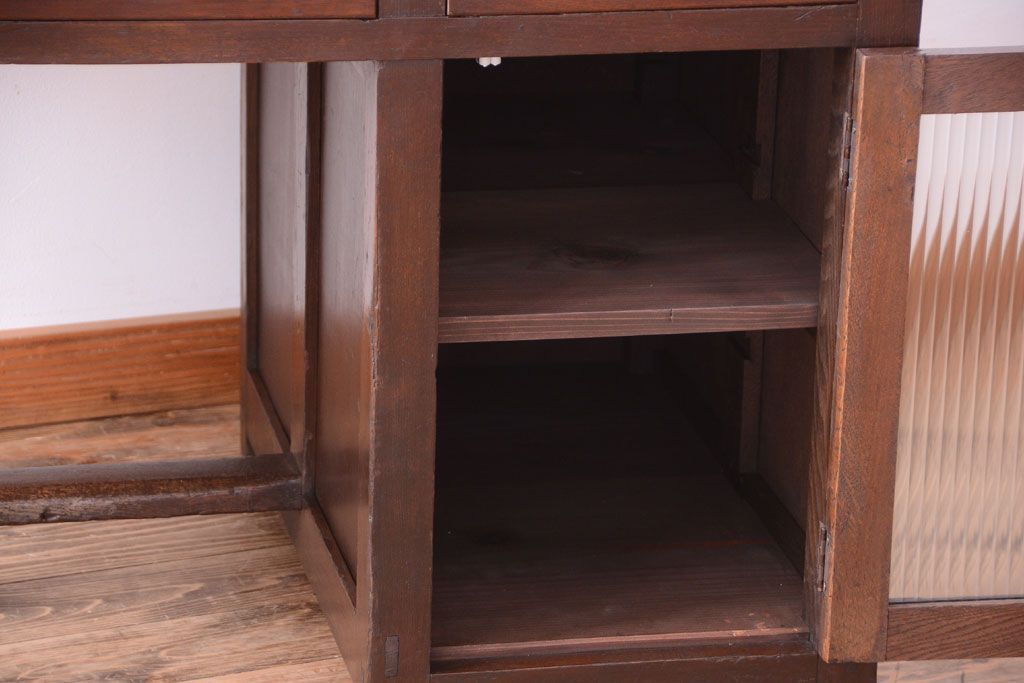 レトロ家具　和製アンティーク　モールガラス入り!古いナラ材のレトロな片袖机(勉強机・デスク)