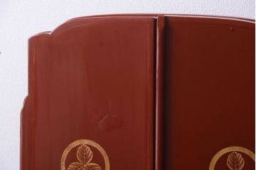 アンティーク家具　古民具・骨董　大正〜昭和期　高級品!朱漆塗が美しいアンティーク沈金鏡台