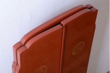 アンティーク家具　古民具・骨董　大正〜昭和期　高級品!朱漆塗が美しいアンティーク沈金鏡台