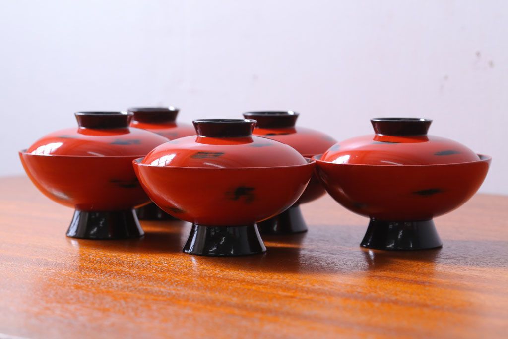 アンティーク雑貨　アンティーク　根来塗風　山葵に河豚の図　木製蒔絵椀5客セット