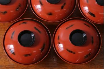 アンティーク雑貨　アンティーク　根来塗風　山葵に河豚の図　木製蒔絵椀5客セット