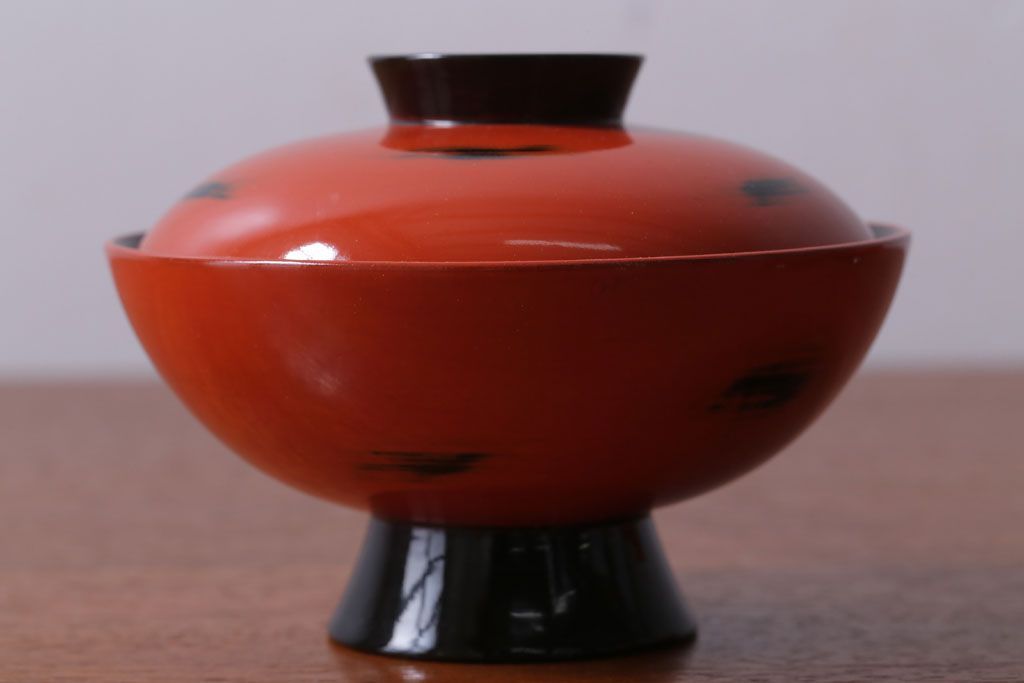 アンティーク雑貨　アンティーク　根来塗風　山葵に河豚の図　木製蒔絵椀5客セット