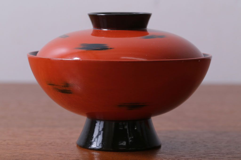 アンティーク雑貨　アンティーク　根来塗風　山葵に河豚の図　木製蒔絵椀5客セット